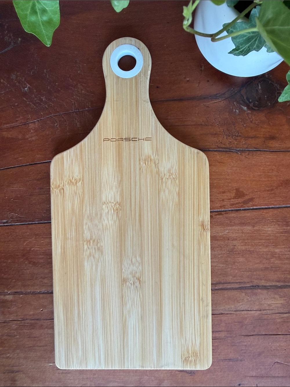 Porsche Design Bamboo Paddle Cutting Board in Natural Wood